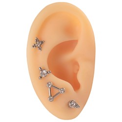 Пирсинг микролабрет с тремя фианитами